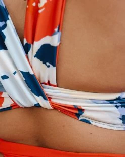 Nani Swimwear Brushed Floral Switch V Crop 16 Nani Swimwear Brushed Floral Switch V Crop