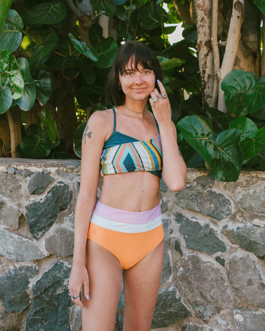 Nani Swimwear Textured Madi Colorblock Bottom 8 Nani Swimwear Textured Madi Colorblock Bottom