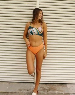 Nani Swimwear Textured Cora Bikini Bottom