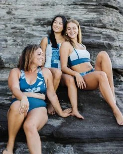 Nani Swimwear Textured Alana Surf Crop