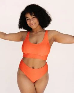 Nani Swimwear Textured Stella Avant Crop