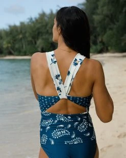 Nani Swimwear Serengeti Switch V Tankini