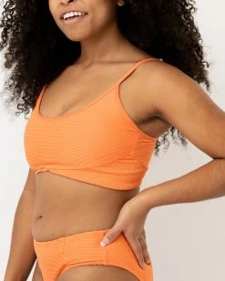 Nani Swimwear Textured Cora Tone Crop