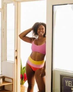 Nani Swimwear Textured Liv Tone Crop