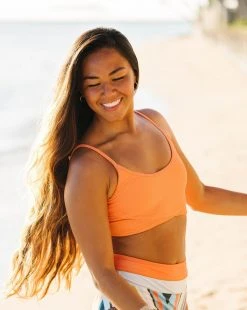 Nani Swimwear Textured Cora Tone Crop