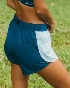 Nani Swimwear Ocean Blues Waves Hybrid Explorer Short